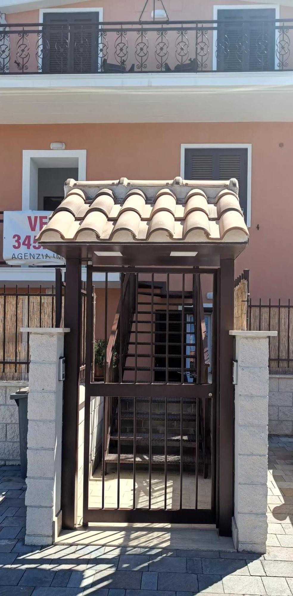 Villa La Mansarda Di Andrew Ciampino Esterno foto